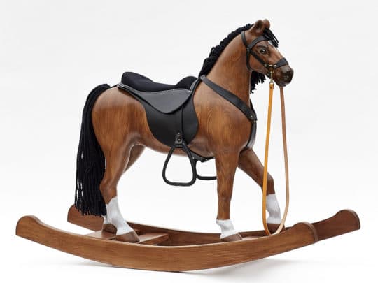 Esclusivo grande cavallo a dondolo di legno massello di colore baio